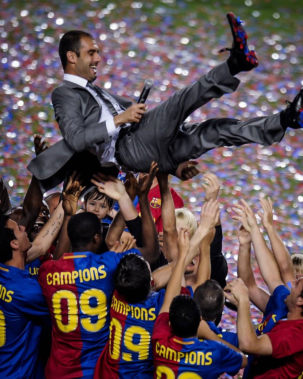 开yun体育官网-包含皇马再胜曼联，继续欧冠之路斩获胜利的词条